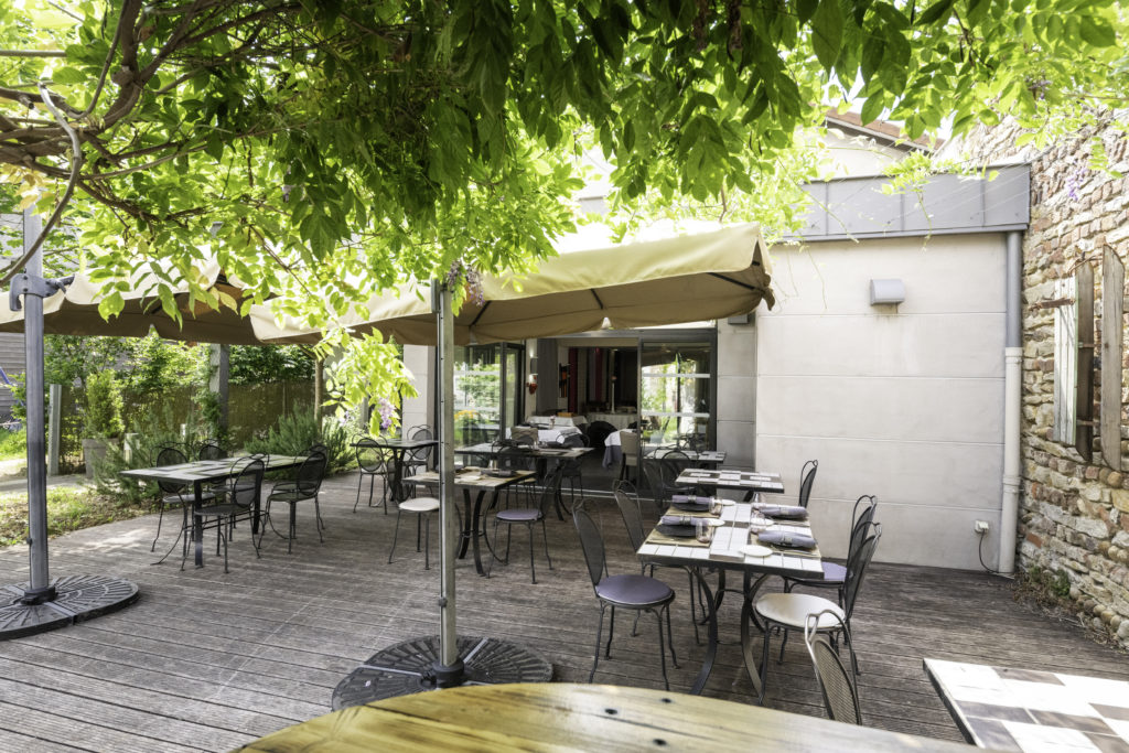 Terrasse Auberge Lentaise, Lent, Ain